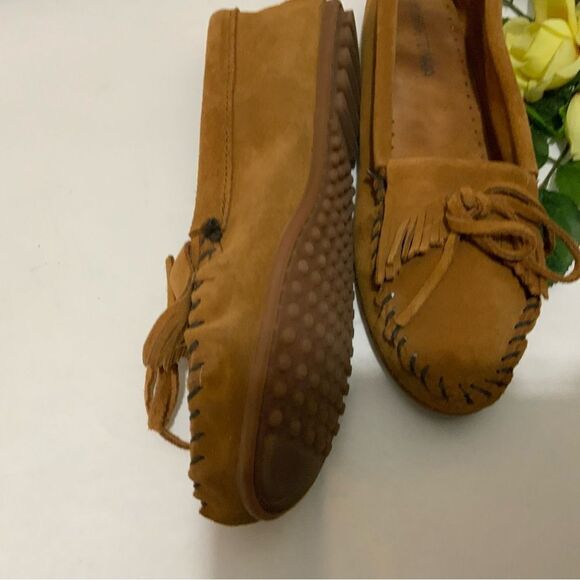 Minnetonka Womens Kilty Moccasins Moc Toe Slip On Suede Leather Brown Size 10 - Picture 7 of 15